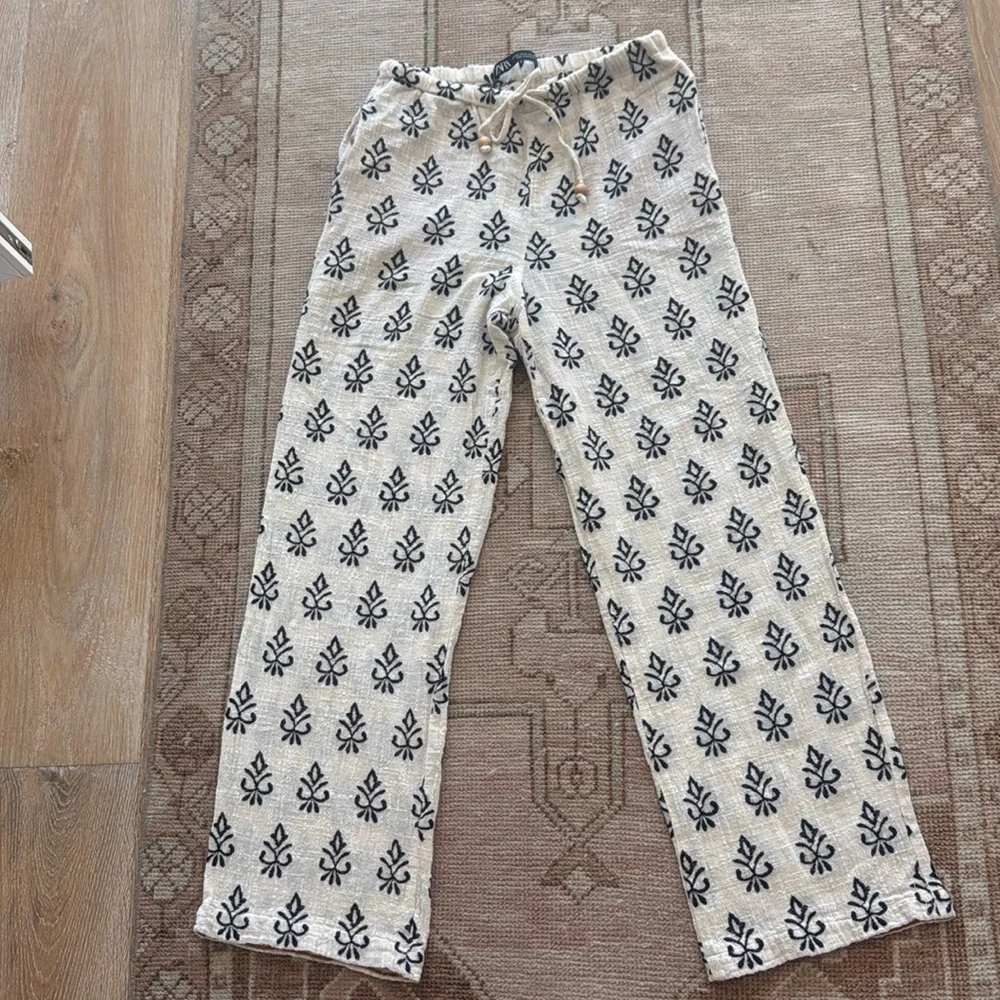 Zara Front Tie Pants Size XS (Shortened) - Picture 1 of 3